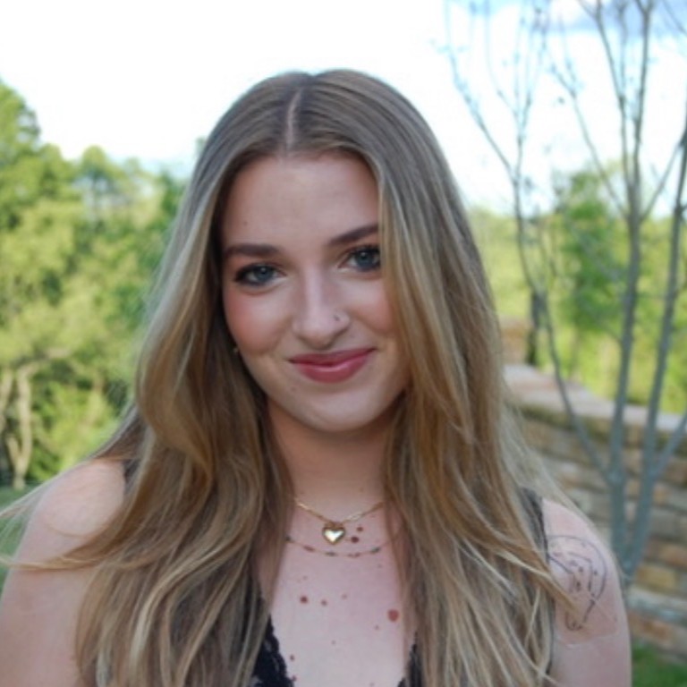 Go to the profile of Isabella White