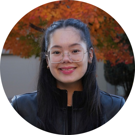 Go to the profile of Isadora Li