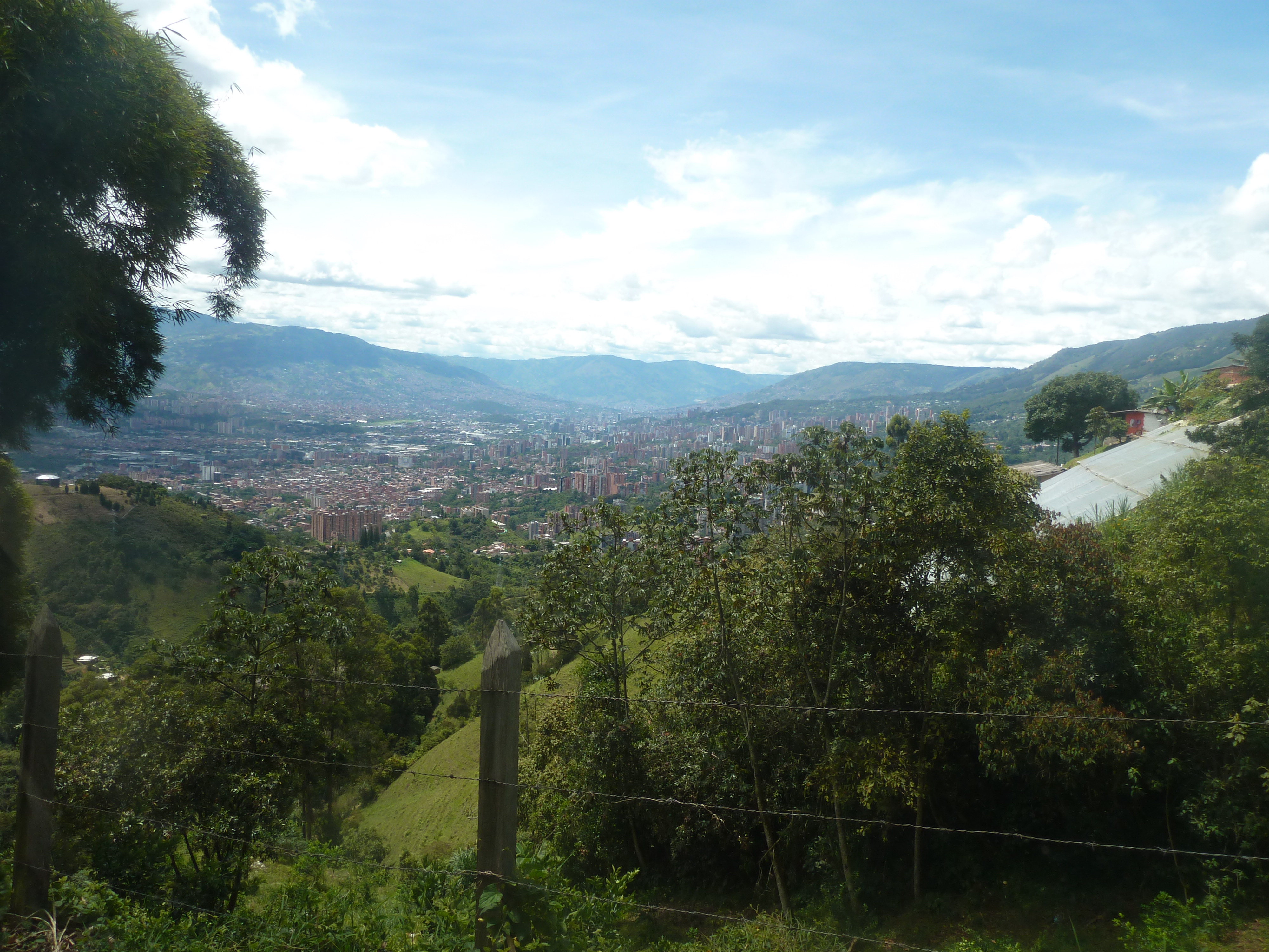 ‘Two weeks in Colombia’, or ‘It’s Hard Ordering Frozen Yogurt in Spanish’