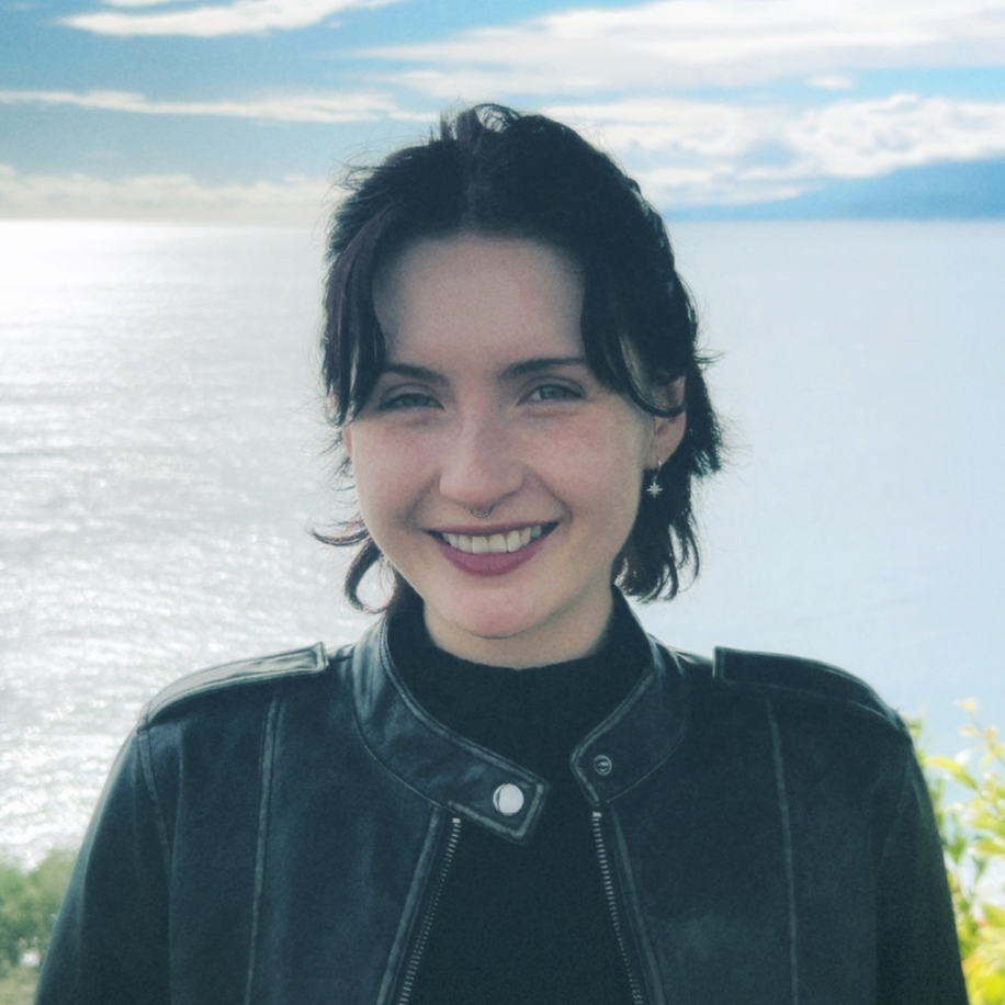 Go to the profile of Nikol Chen