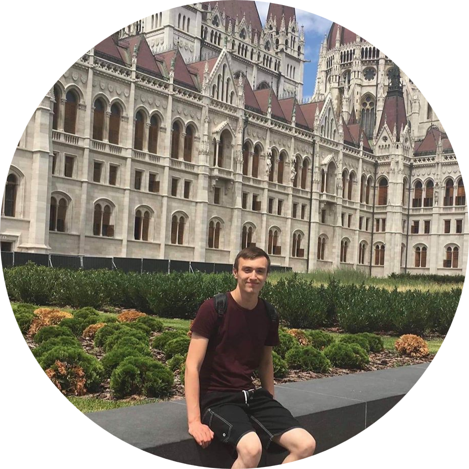 Go to the profile of Oliver Bennett