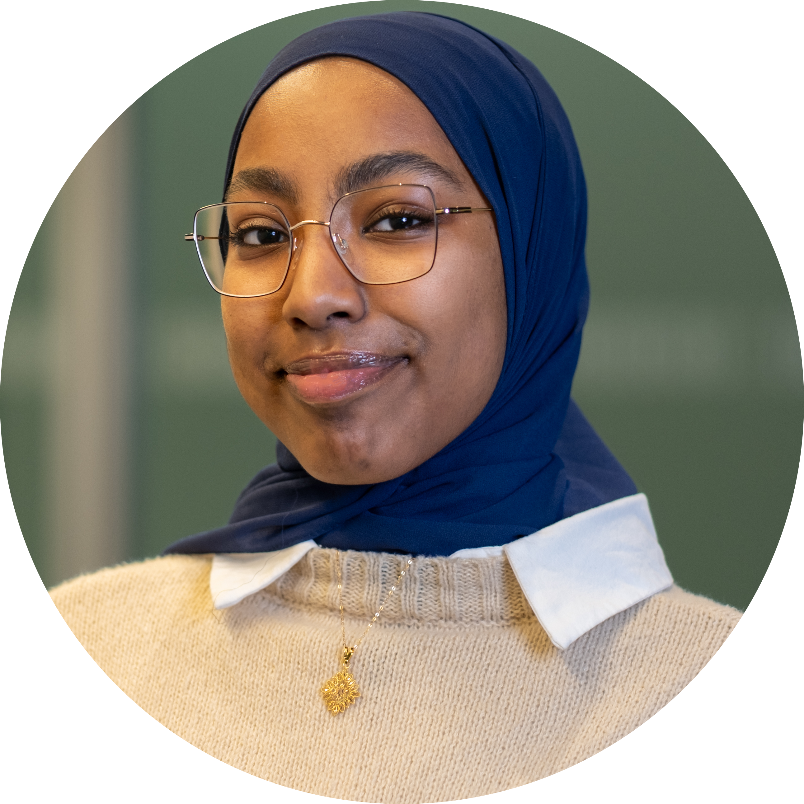 Go to the profile of Rwan Elmileik