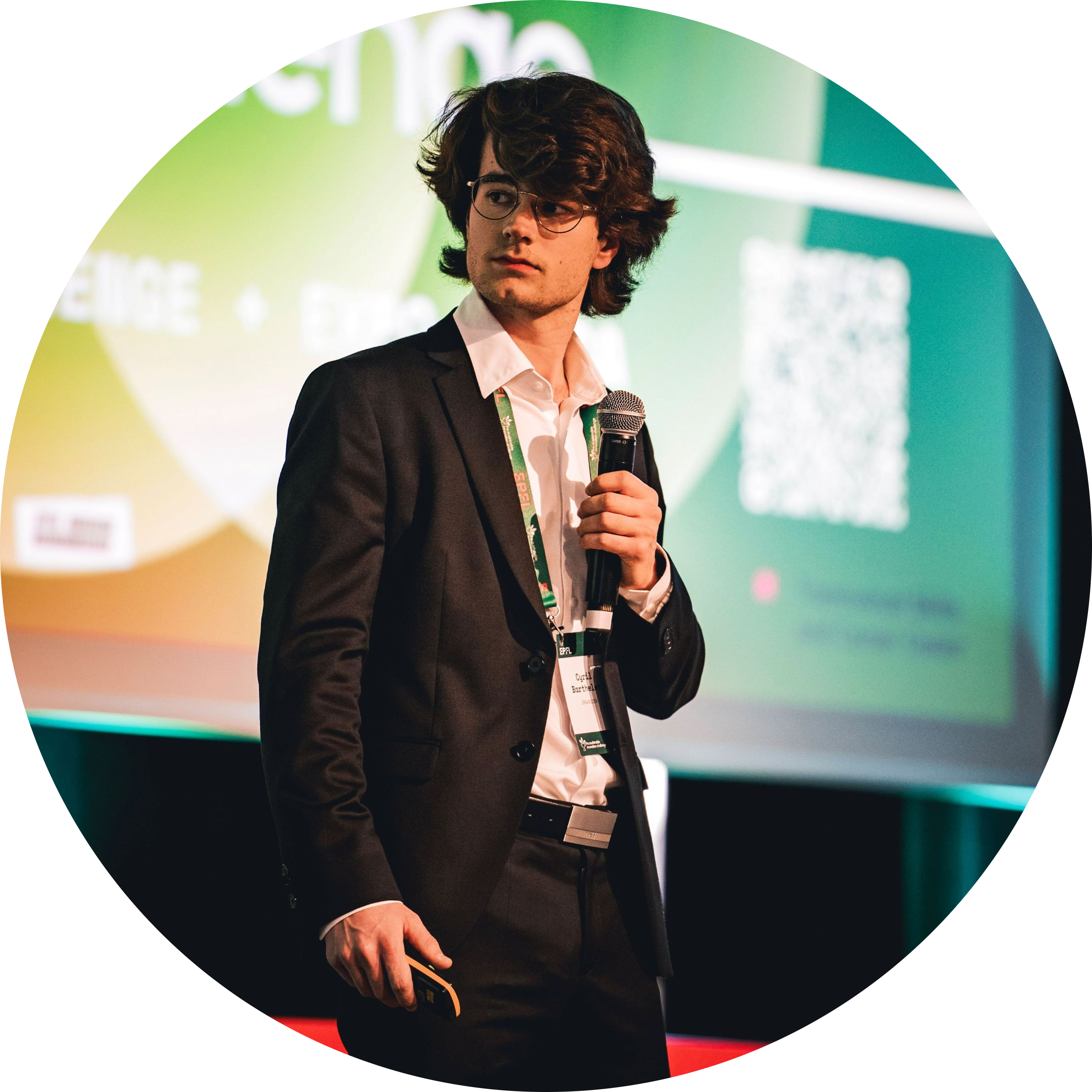 Go to the profile of Cyril Barthelet