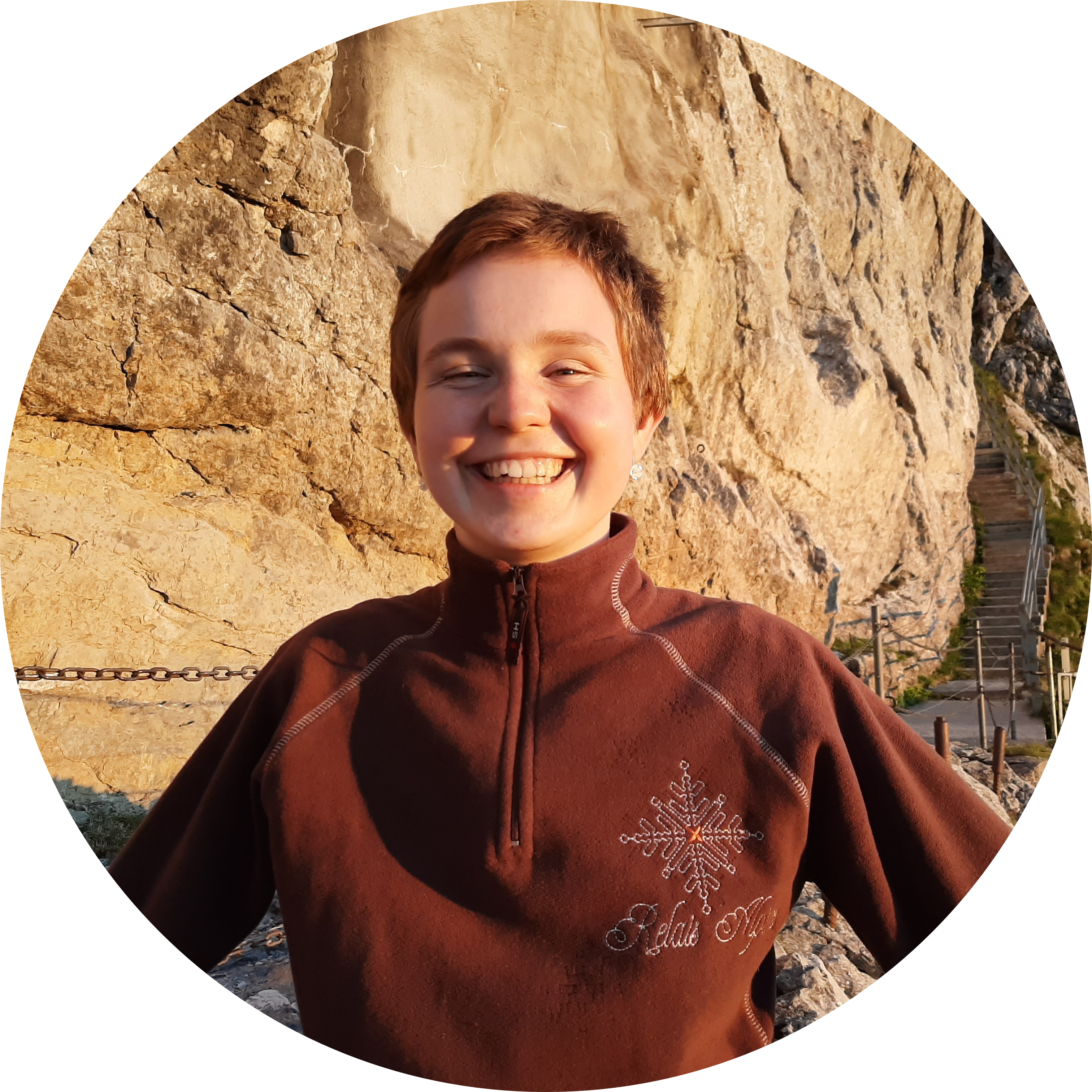 Go to the profile of Lola Sophia Mors (she/her)