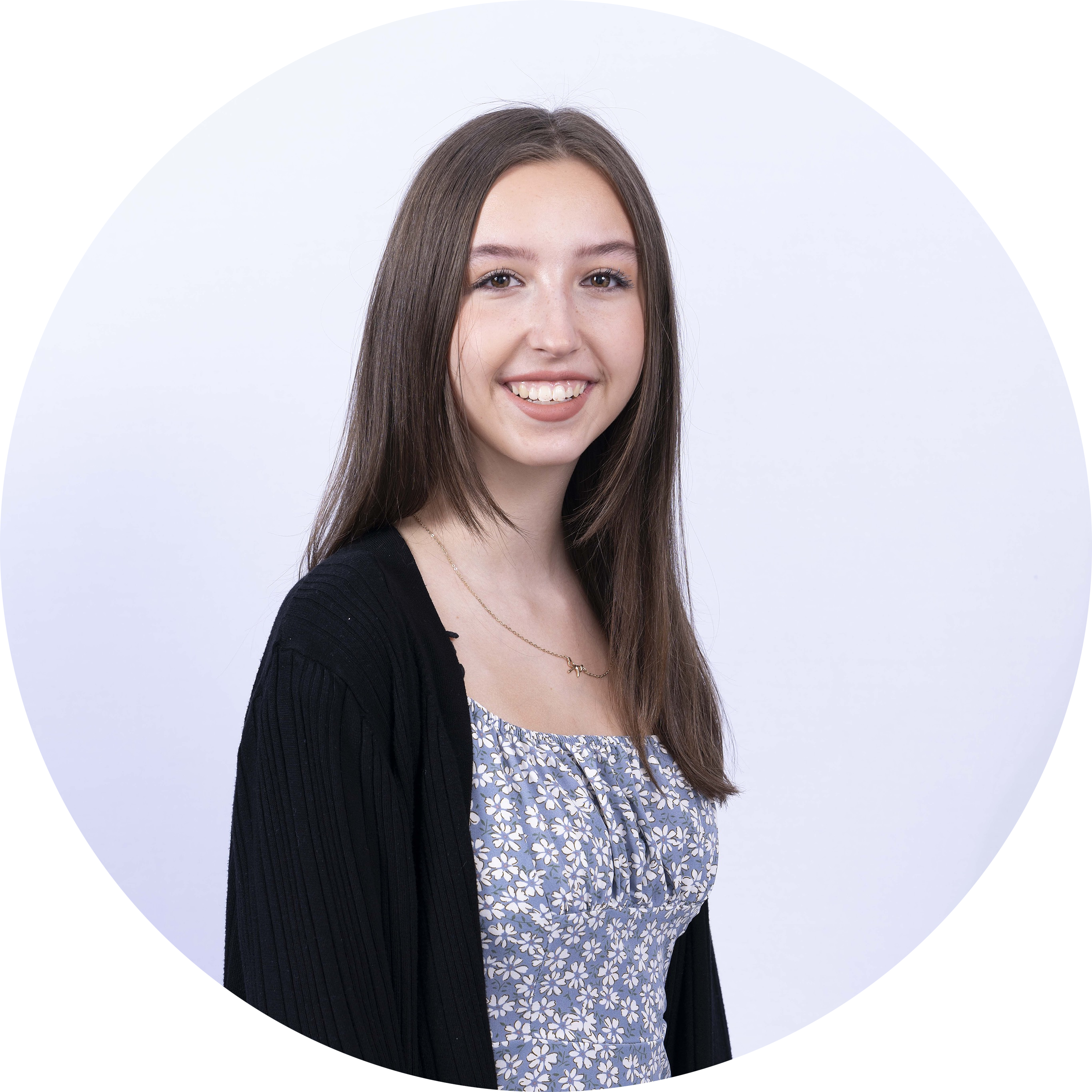 Go to the profile of Lily Barratt