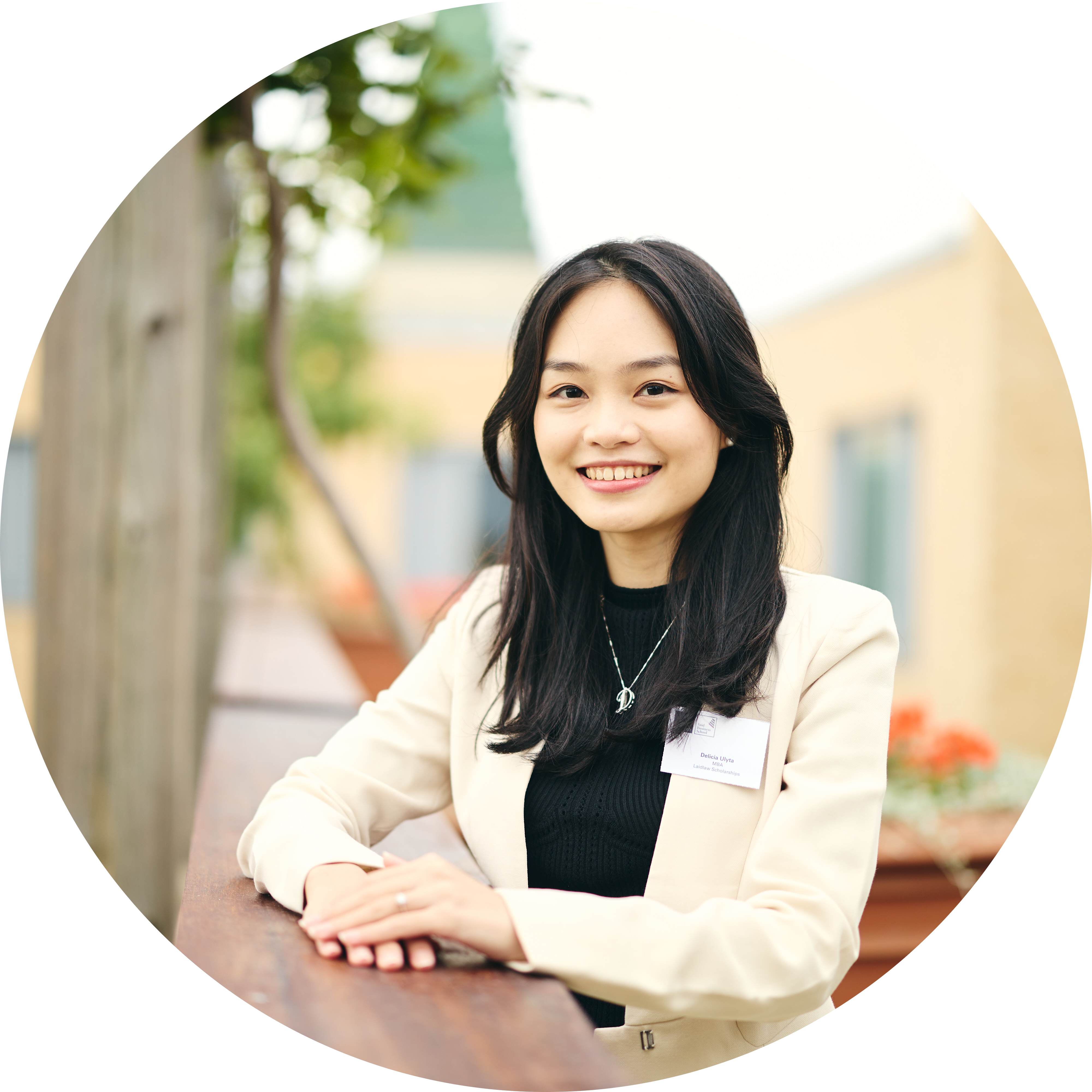 Go to the profile of Delicia Ulyta