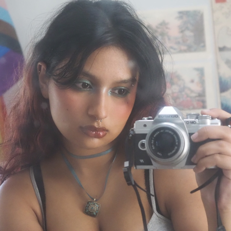 Go to the profile of Azucena Qadeer