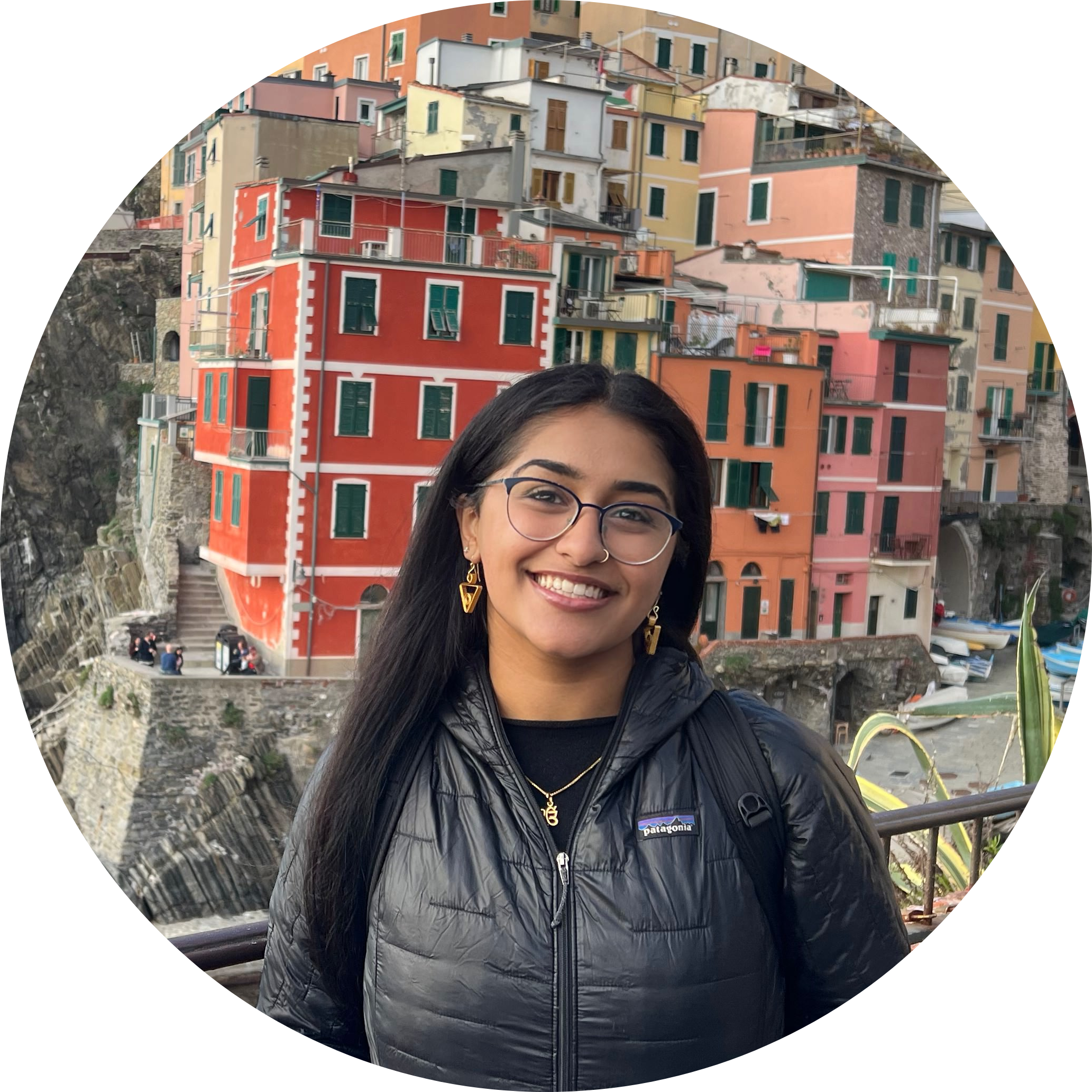 Go to the profile of Avneet Kaur Mehr