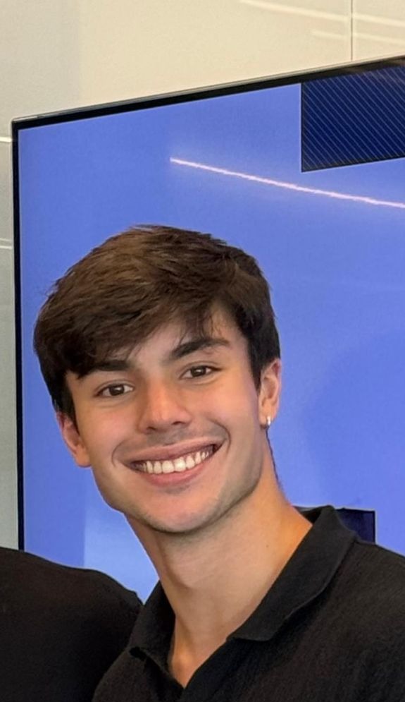 Go to the profile of Gustavo Alves de Albuquerque