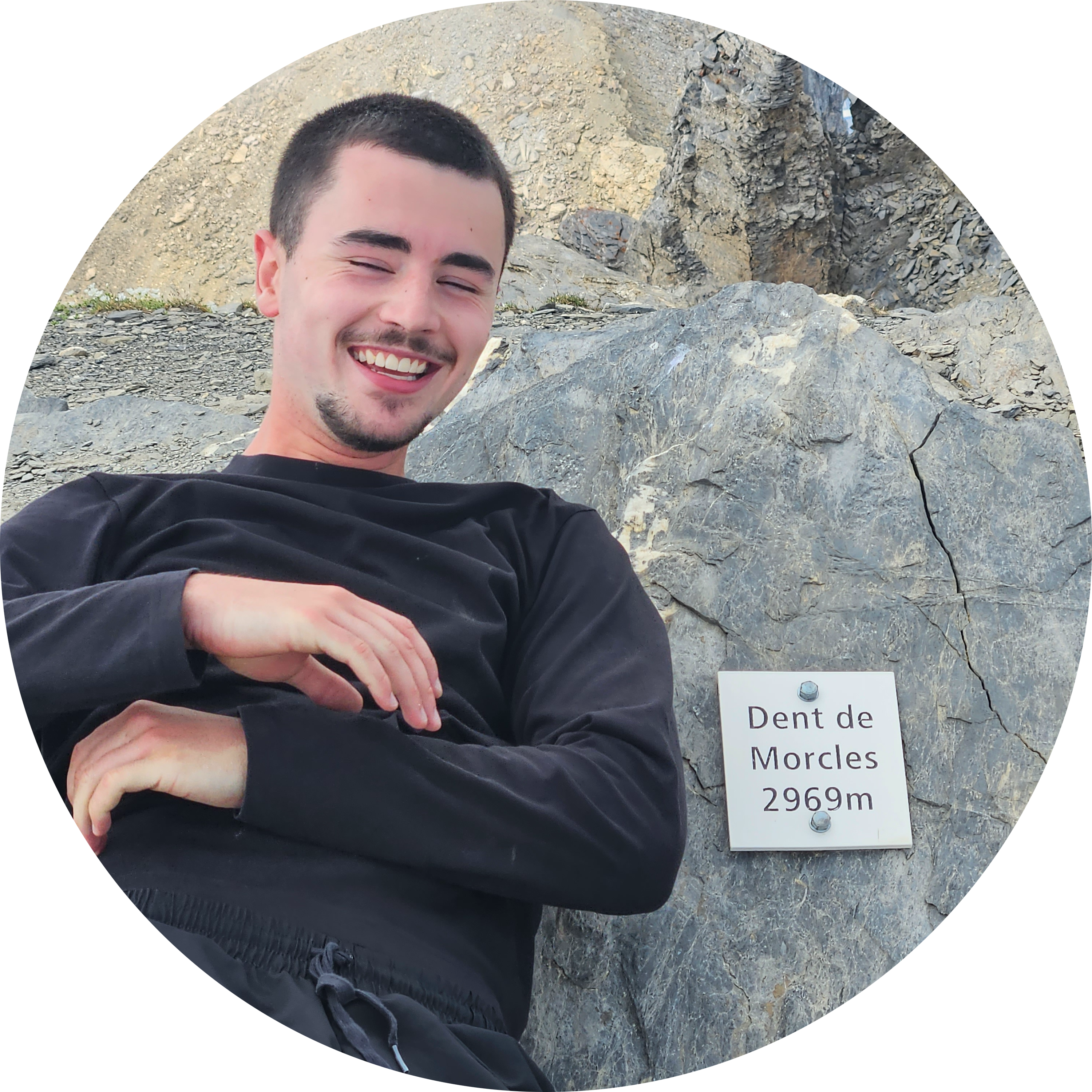 Go to the profile of Jolan Bonny