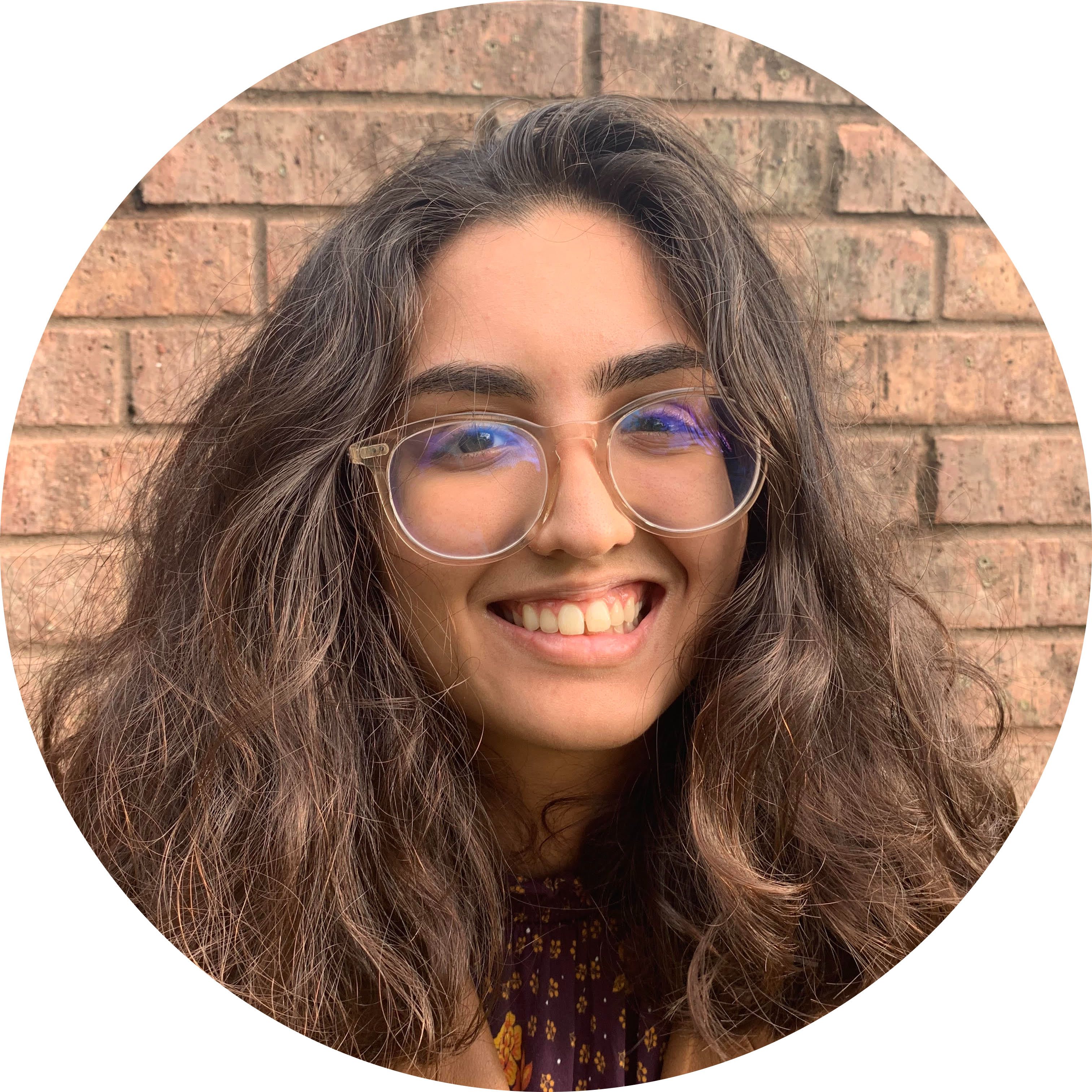 Go to the profile of Emma Kaneira