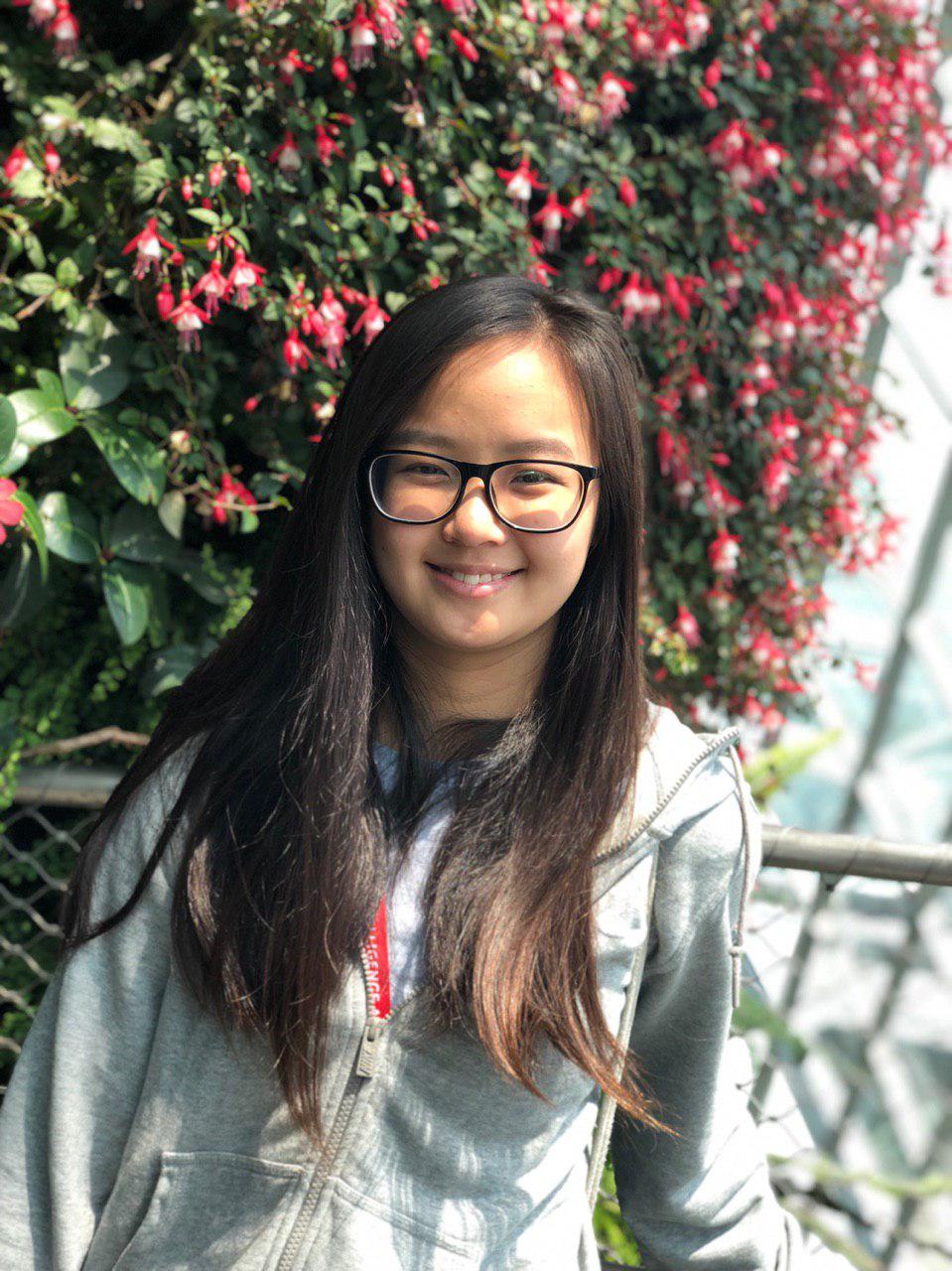 Go to the profile of Tiffany Tee Lin