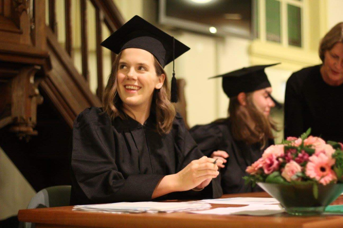 Go to the profile of Daphne van Pul