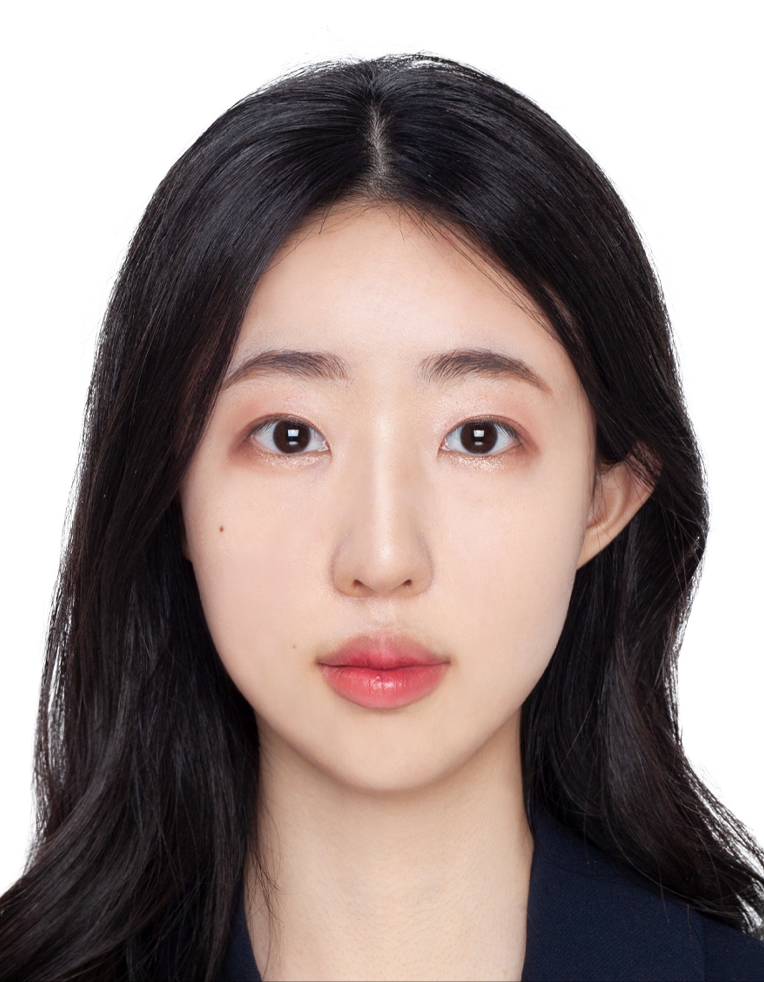 Go to the profile of Chaeyeon Park