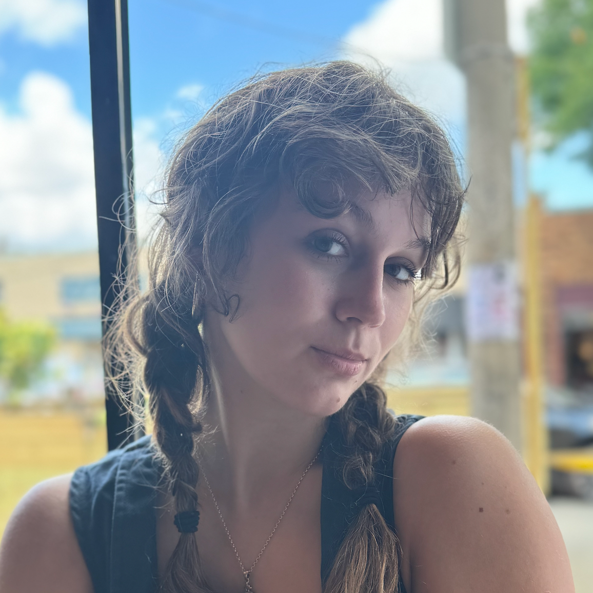 Go to the profile of Lucy Moss